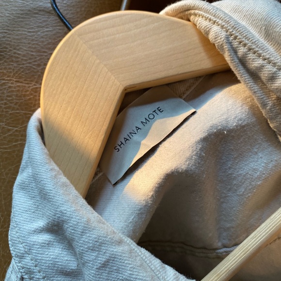 Shaina Mote Work Shirt - Picture 2 of 7